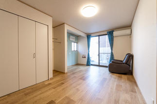 収納の多い寝室