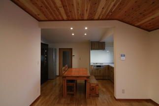 ご愛用ダイニングテーブル