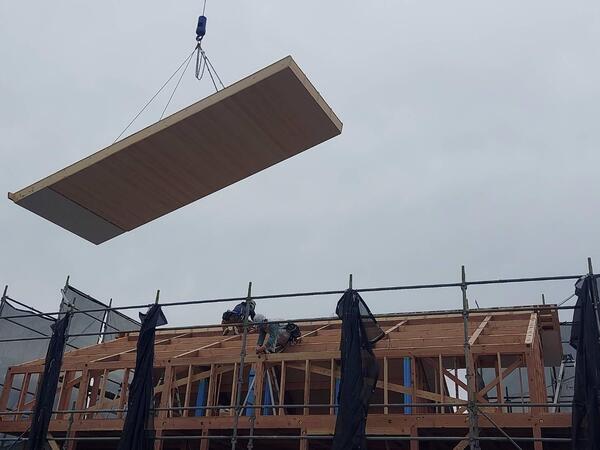 屋根断熱パネル設置.jpeg