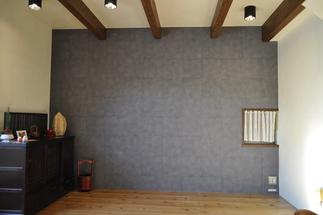 自然素材にこだわって　伝統の技を取り入れ　和ティストでシックなインテリア