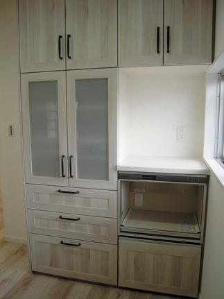 対面式　ｶｳﾝﾀｰで食事を