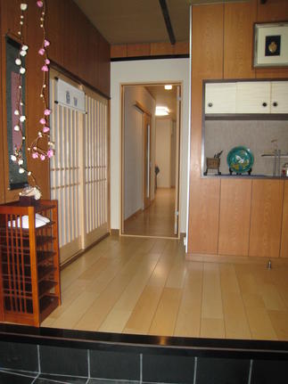 LDK空間へと続く玄関ホール