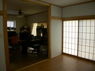 リビングからエアコンの風も流れ込みます。