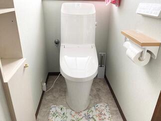 ２階トイレはアメージュシャワートイレ