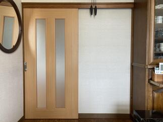 引戸も交換して明るい空間へ