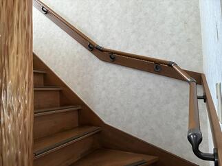 階段手すりの設置