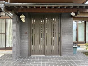 一日で快適な玄関へ！リシェント工事