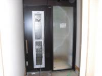 ■自然の力を利用①採風玄関引戸