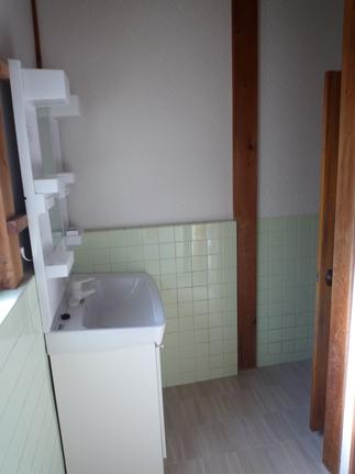 【洗面室　AFTER】