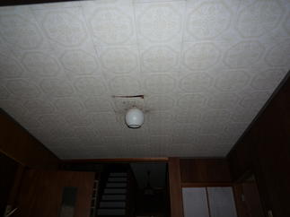 【BEFORE】玄関ホール天井