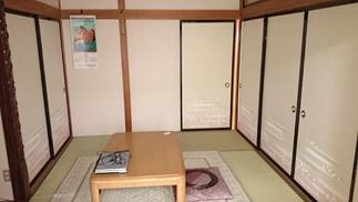 居間・お座敷・和室等の内装工事を行いました。