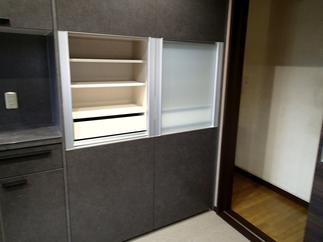 スライドして食器が取り出しやすい！