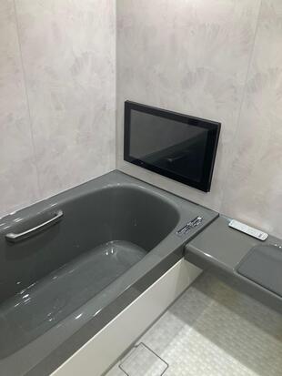 LIXIL「スパージュ」浴室、LIXIL「リシェント」勝手口ドアリフォーム（補助金対象）習志野市