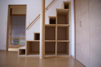 階段にも一工夫