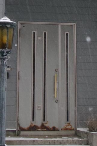 玄関ドア　before