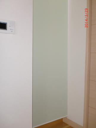 春色のロールカーテン