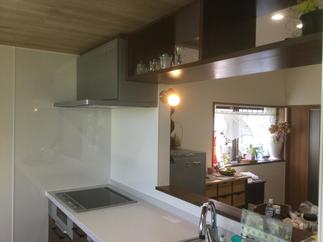 使いやすい対面キッチン