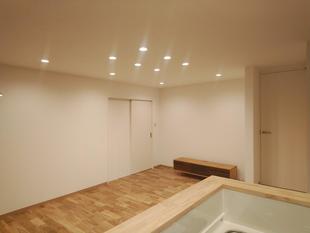 無垢材で温かみのある家