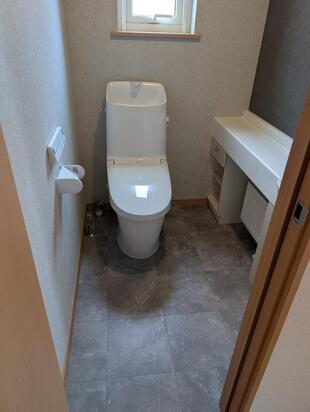 トイレ取替工事
