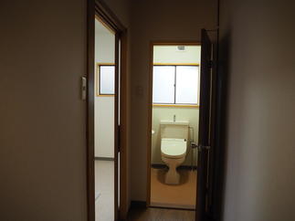 トイレ移設工事　after