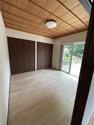 和室から洋室へ