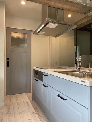 ヴィンテージ風の建具