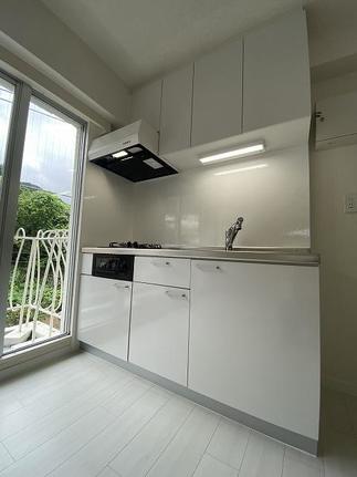 コンパクトキッチン・ティオ。