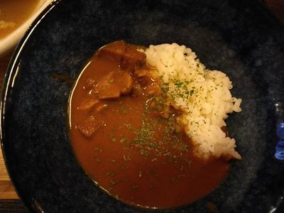 11月1日うお静特製カレー290円.jpg