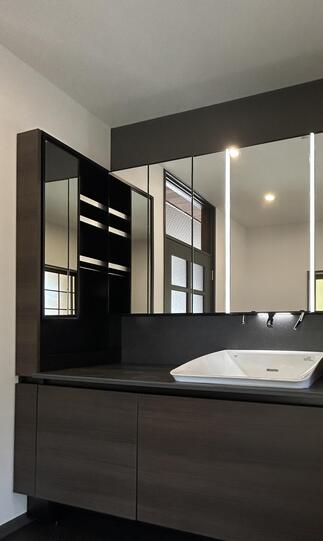 サイドキャビネット