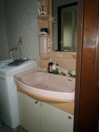 Before - 洗面化粧台