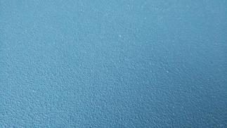 滑りにくいザラザラした質感です！