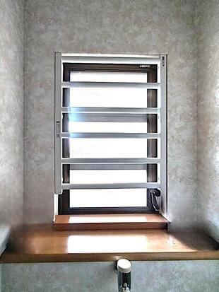 内窓、面格子設置で防犯対策を／窓まわりリフォーム