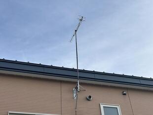 傾いたアンテナを 安心修繕