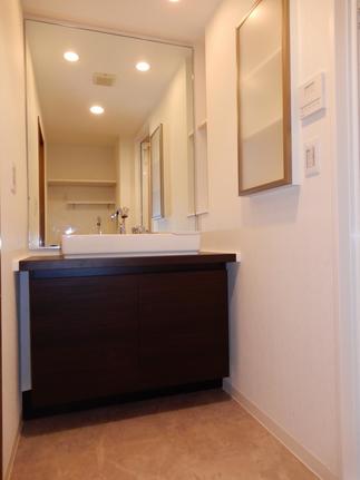 LIXILルミシスの洗面化粧台