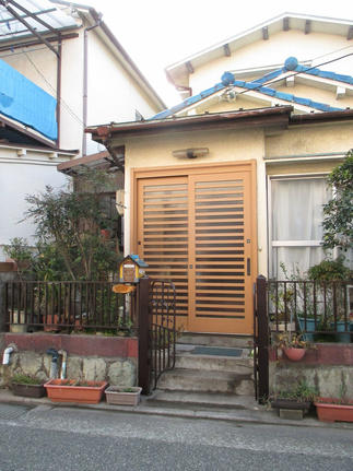 玄関を1Dayリフォーム