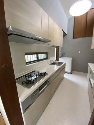 窓は気密性の高いLIXILリプラス