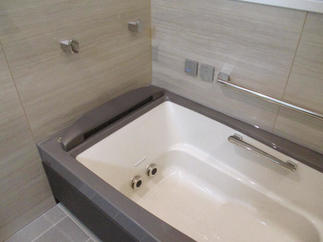 肩湯とジェットバスで体も温まり一日の疲れも癒してくれる