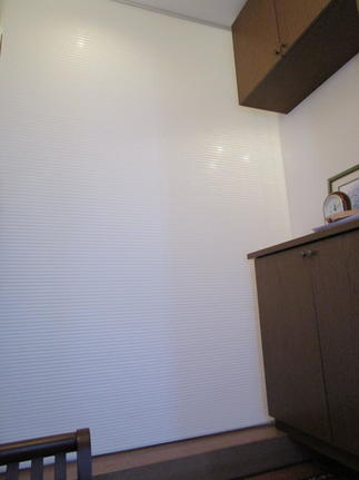 玄関からの冷気を遮断