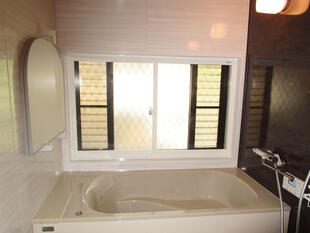 T様邸　浴室に内窓「インプラス」で快適・安心