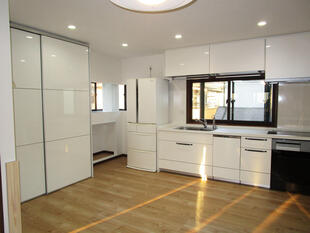 W様邸　キッチンの収納力アップ＆風通しの良いお家へ