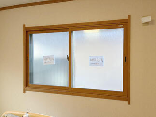 和室　引違い窓