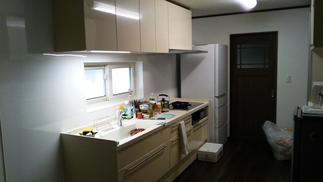 キッチンはアレスタを採用。