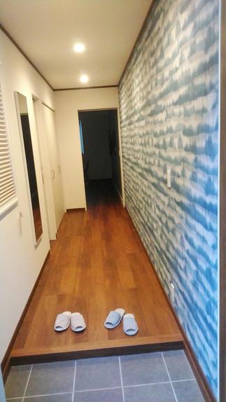 ゲストルームの玄関から中に入った様子です、