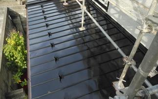 仕上はシリコーン系の２回塗り