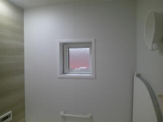 浴室窓After