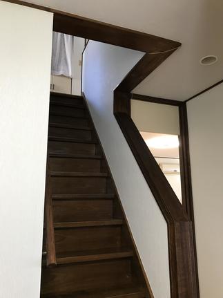 玄関・階段クロス張替