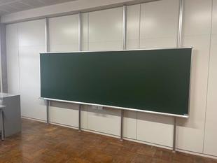 阿見町　H学校　ﾊﾟｰﾃｰｼｮﾝ黒板設置工事