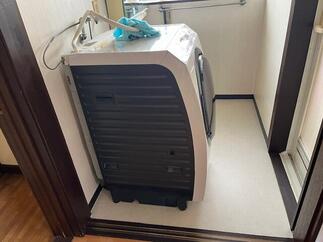 脱衣場　床張替え工事（施工後）