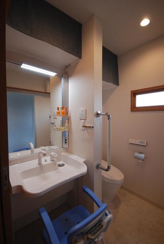 洗面・脱衣・トイレをユーティリティーとして１室に整理