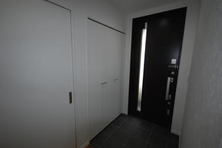 高断熱ドアとシューズインクローゼット